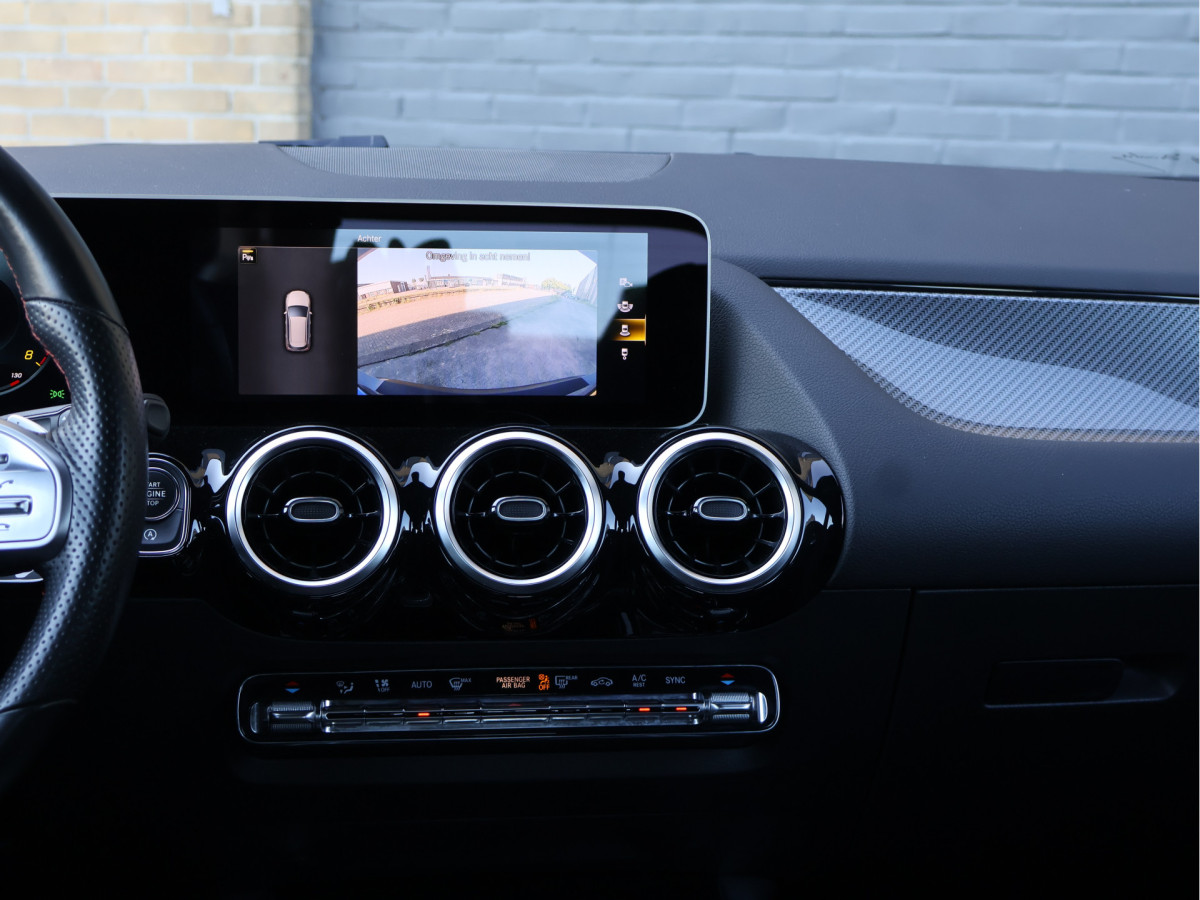 Mercedes-Benz B-Klasse 250 AMG line 225PK