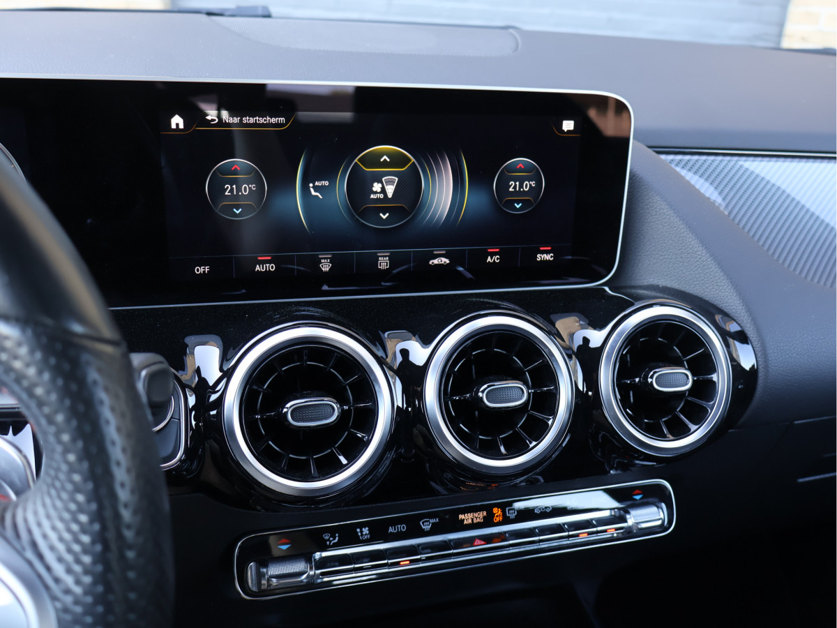 Mercedes-Benz B-Klasse 250 AMG line 225PK