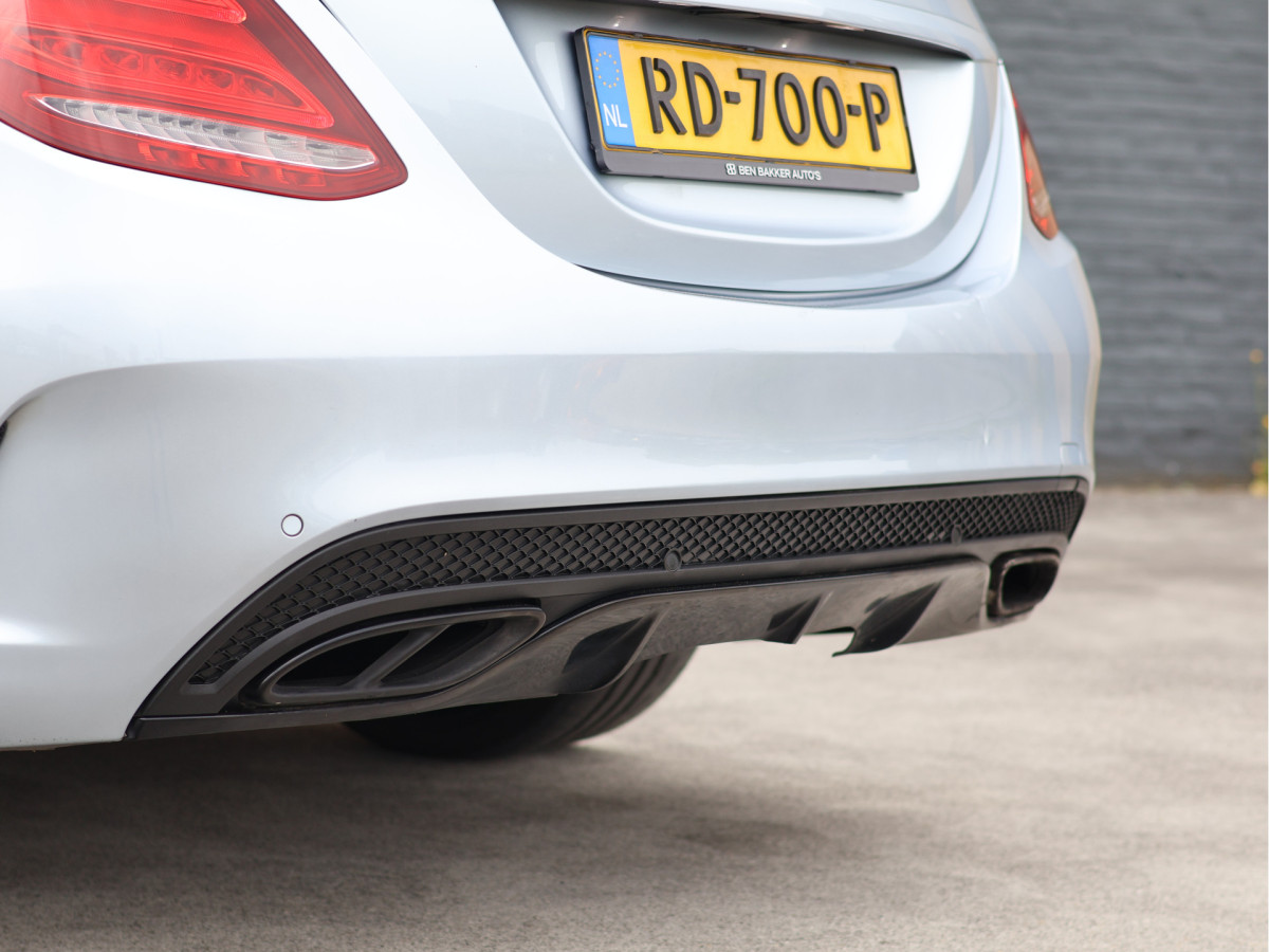 Mercedes-Benz C-Klasse 180 AMG line
