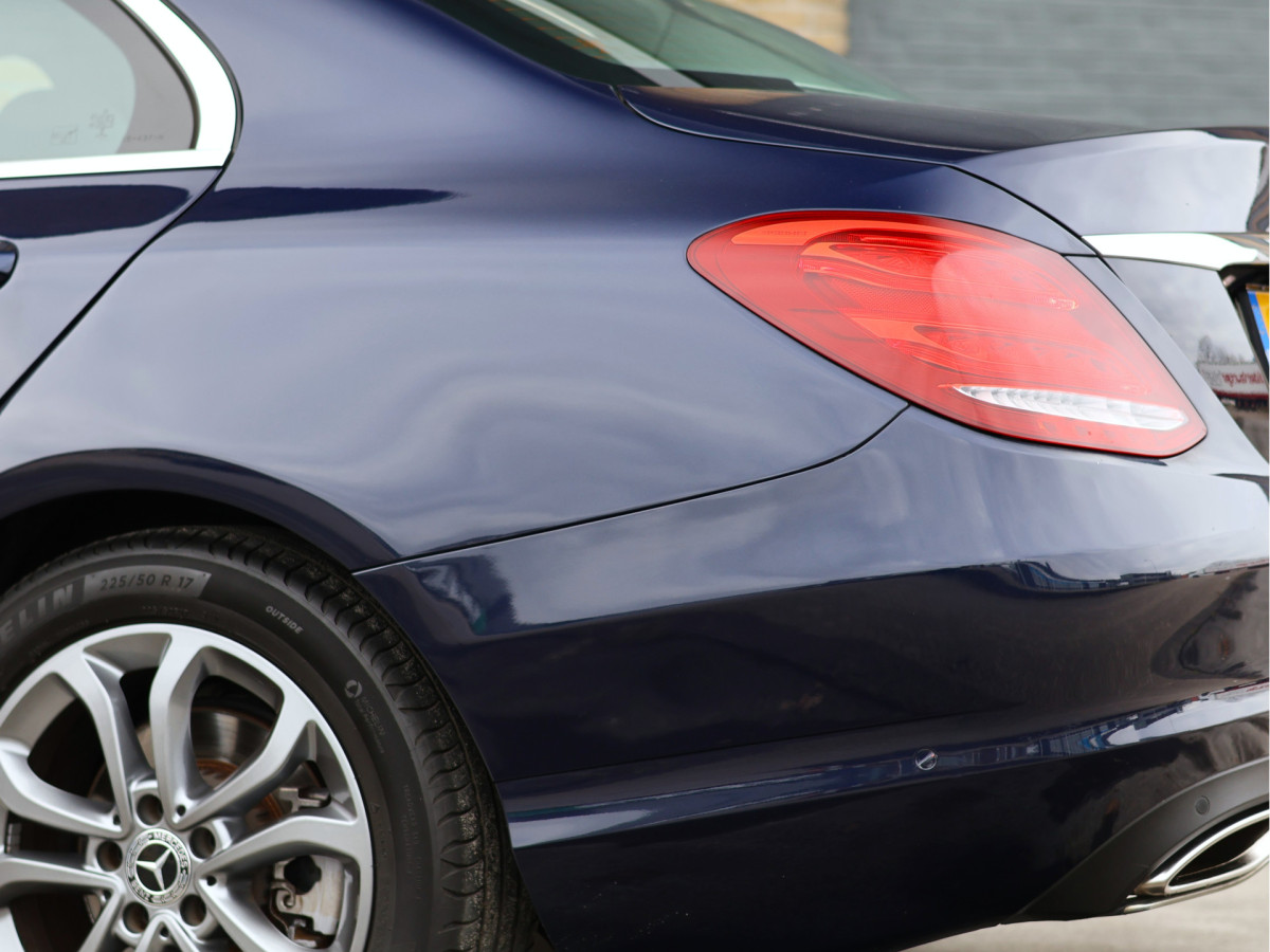 Mercedes-Benz C-Klasse 180 Premium Plus Automaat