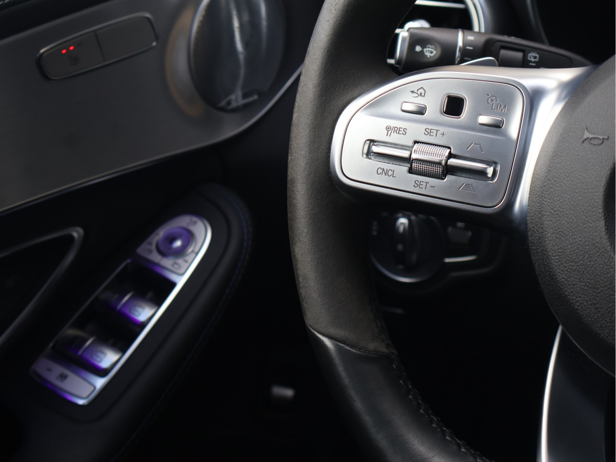 Mercedes-Benz C-Klasse 300 de Estate Premium Plus EQ AMG line