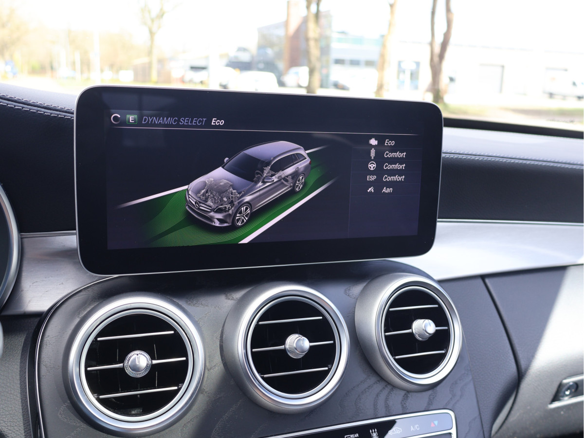 Mercedes-Benz C-Klasse 300 de Estate Premium Plus EQ AMG line