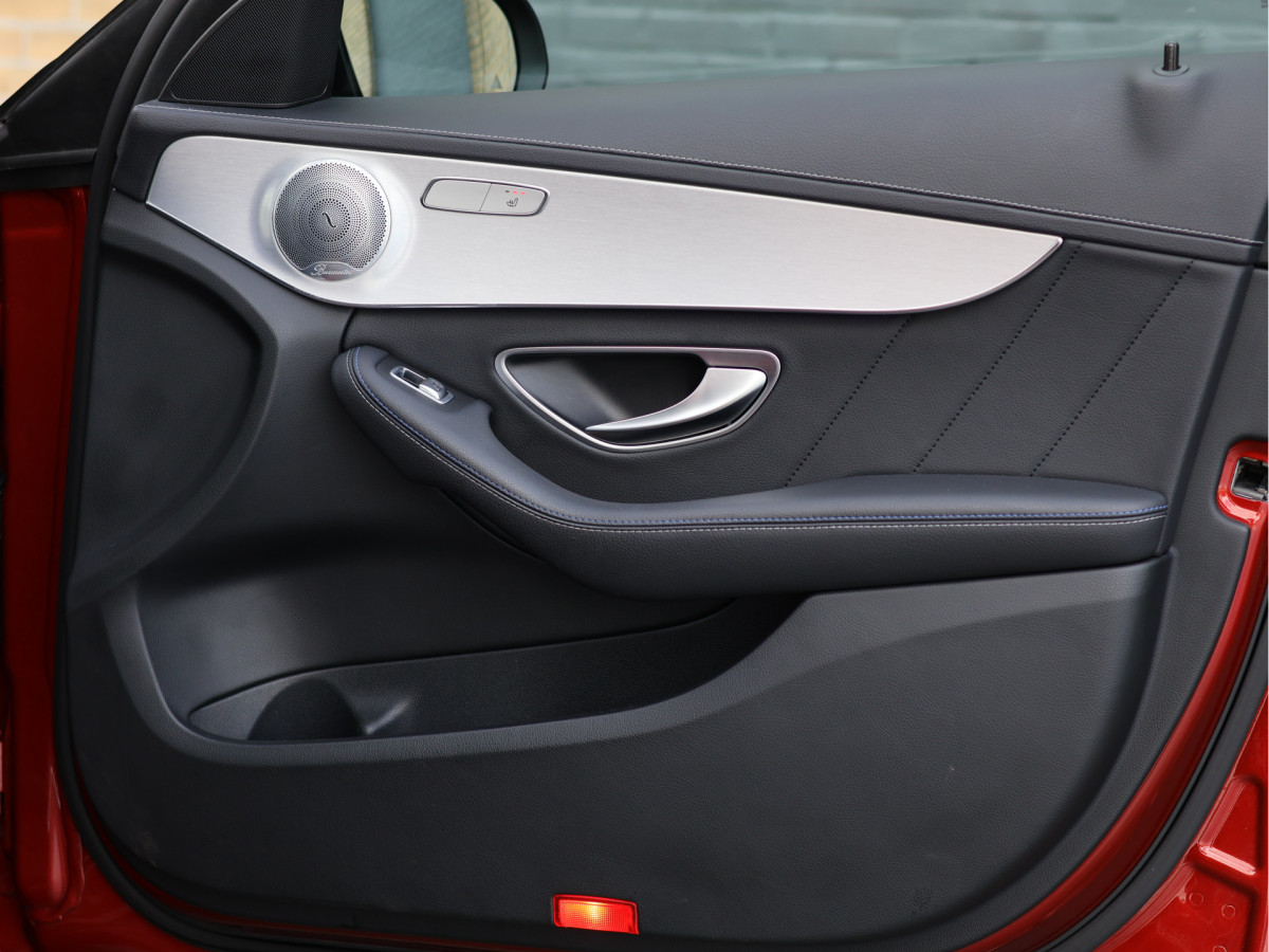 Mercedes-Benz C-Klasse 300 de Estate Premium Plus EQ AMG line