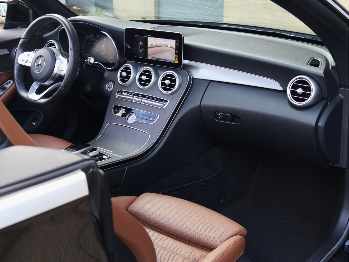 Mercedes-Benz C-Klasse Cabrio 180 AMG Line