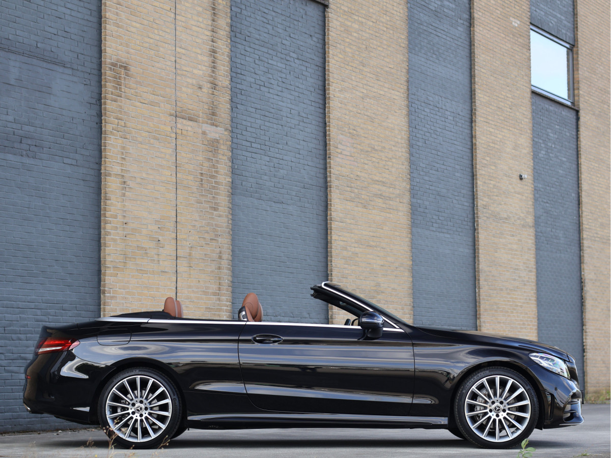 Mercedes-Benz C-Klasse Cabrio 180 AMG Line