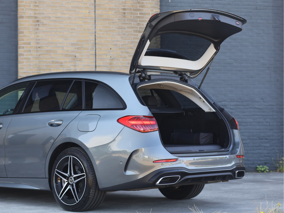 Mercedes-Benz C-Klasse Estate 300 e AMG Line