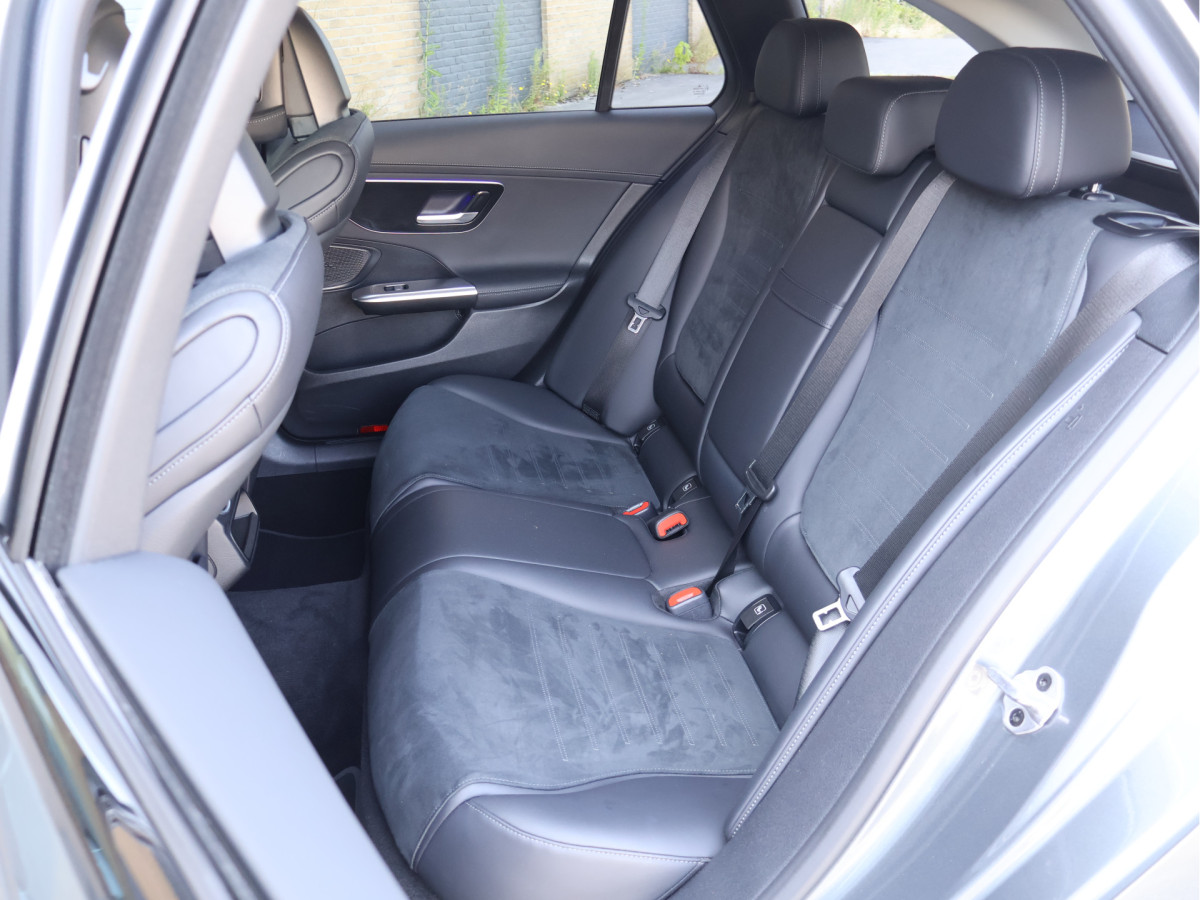 Mercedes-Benz C-Klasse Estate 300 e AMG Line
