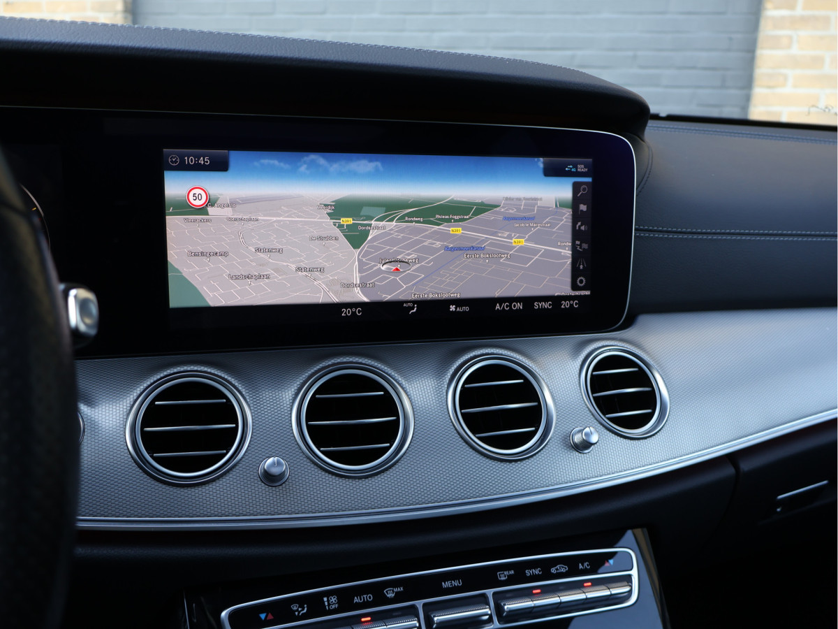 Mercedes-Benz E-Klasse 200 AMG line