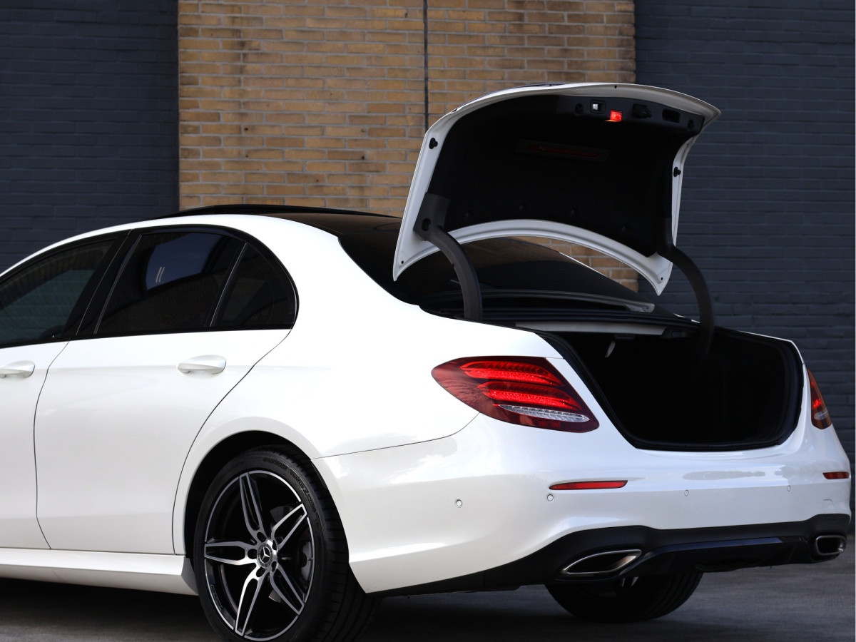 Mercedes-Benz E-Klasse 200 AMG line