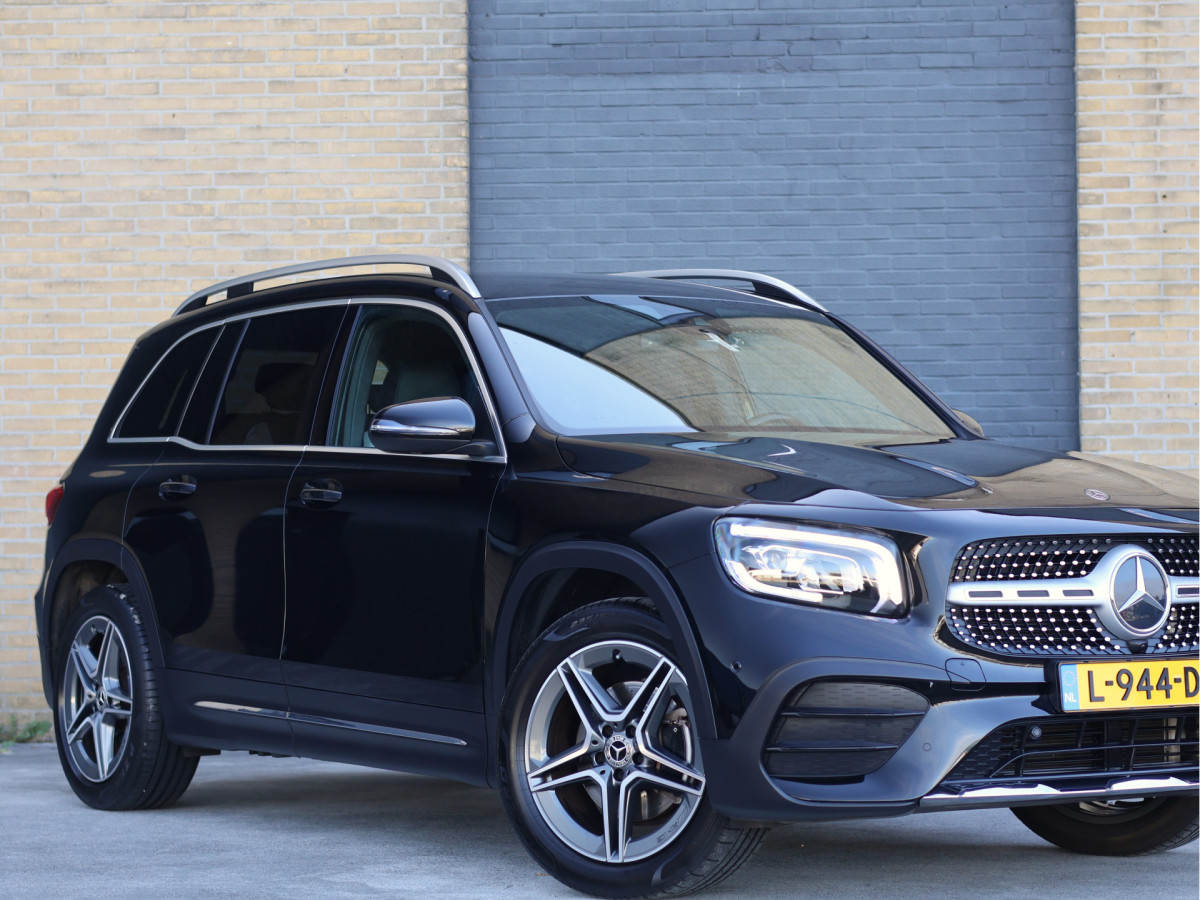 Mercedes-Benz GLB 200 Business Solution AMG
