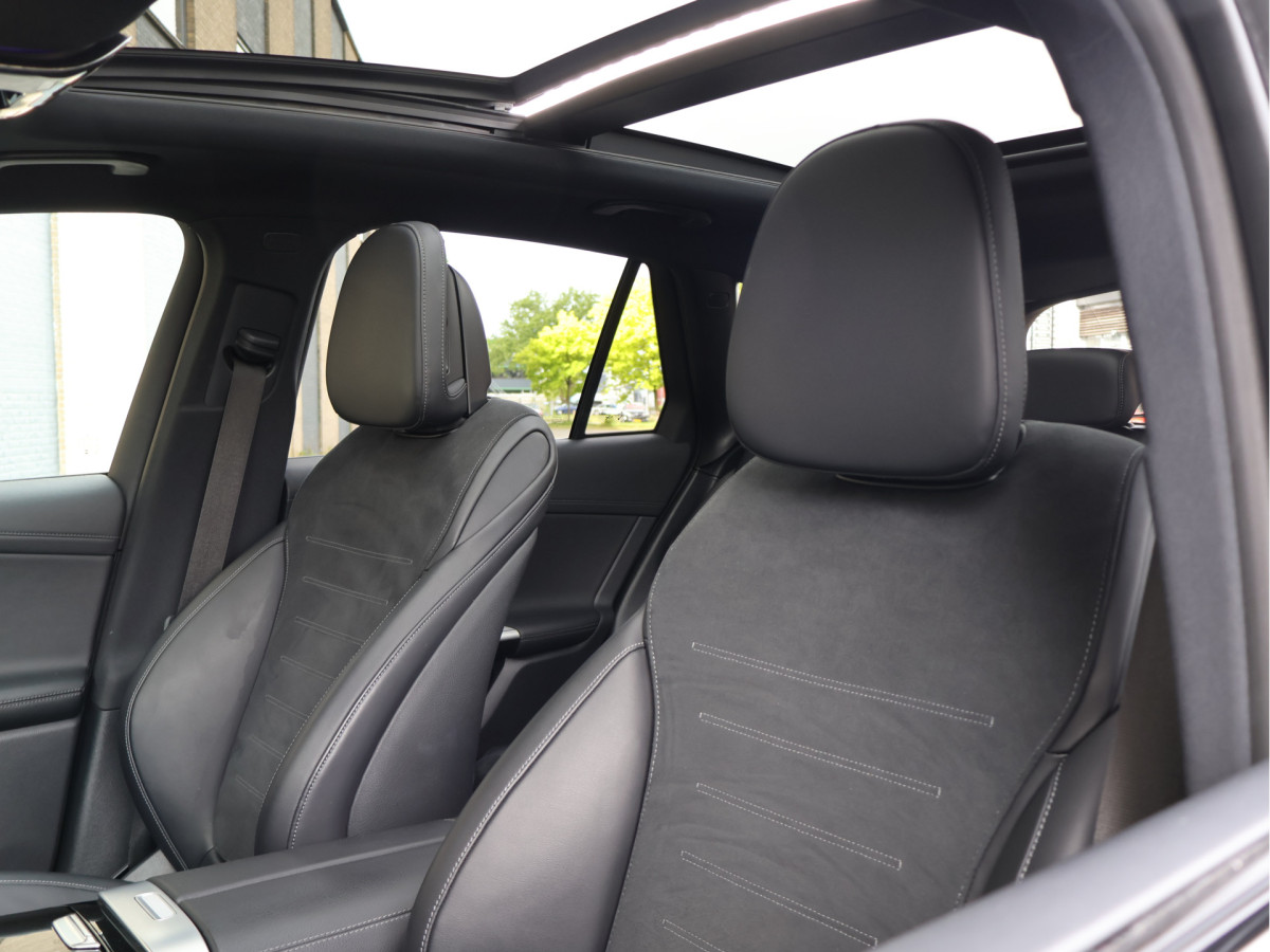 Mercedes-Benz GLC 300e 4MATIC AMG Line