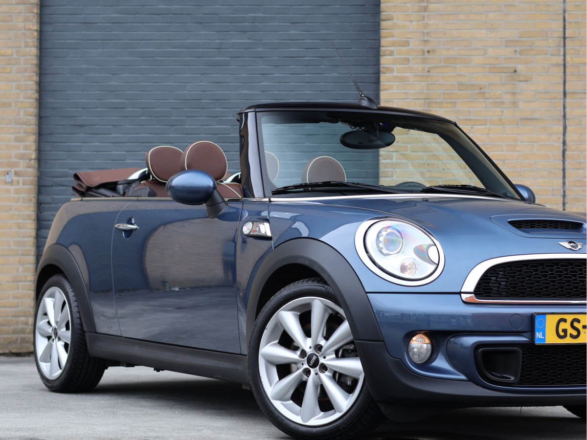 MINI Cabrio 1.6 Cooper S Chili