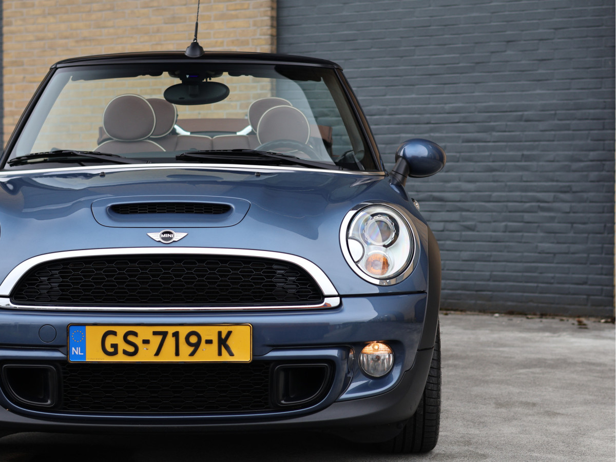 MINI Cabrio 1.6 Cooper S Chili