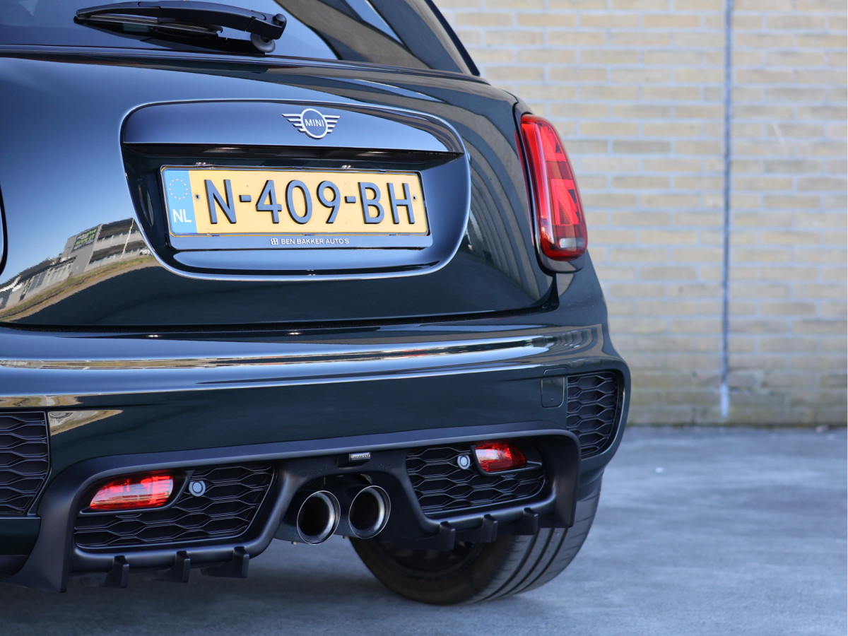 MINI Mini 2.0 John Cooper Works Chili