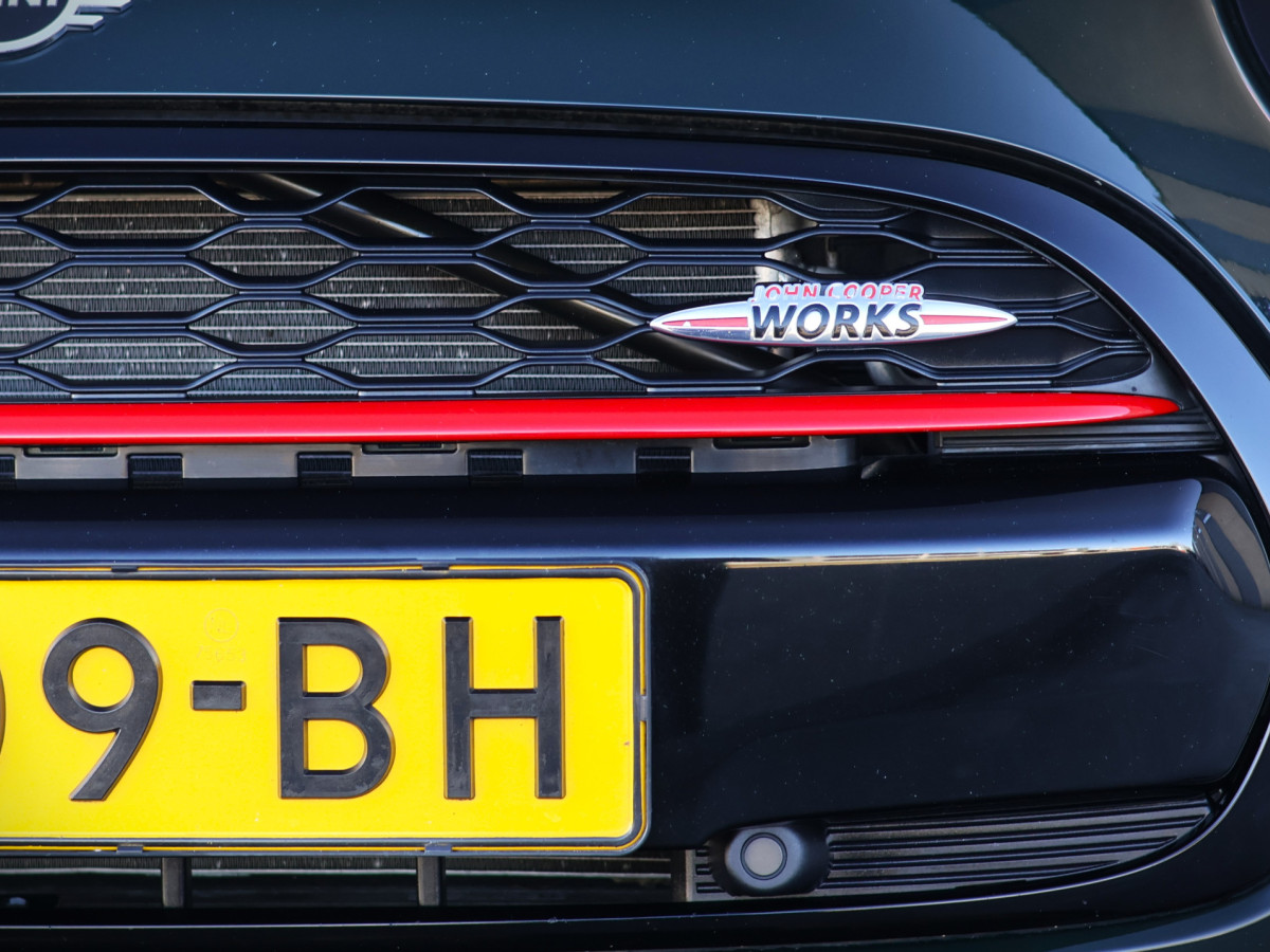 MINI Mini 2.0 John Cooper Works Chili