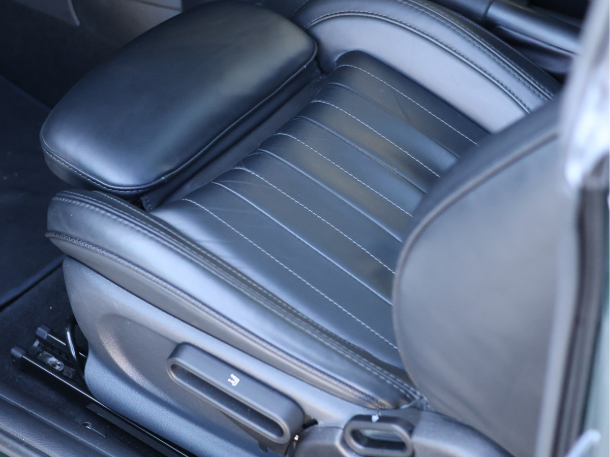 MINI Mini 2.0 John Cooper Works Chili