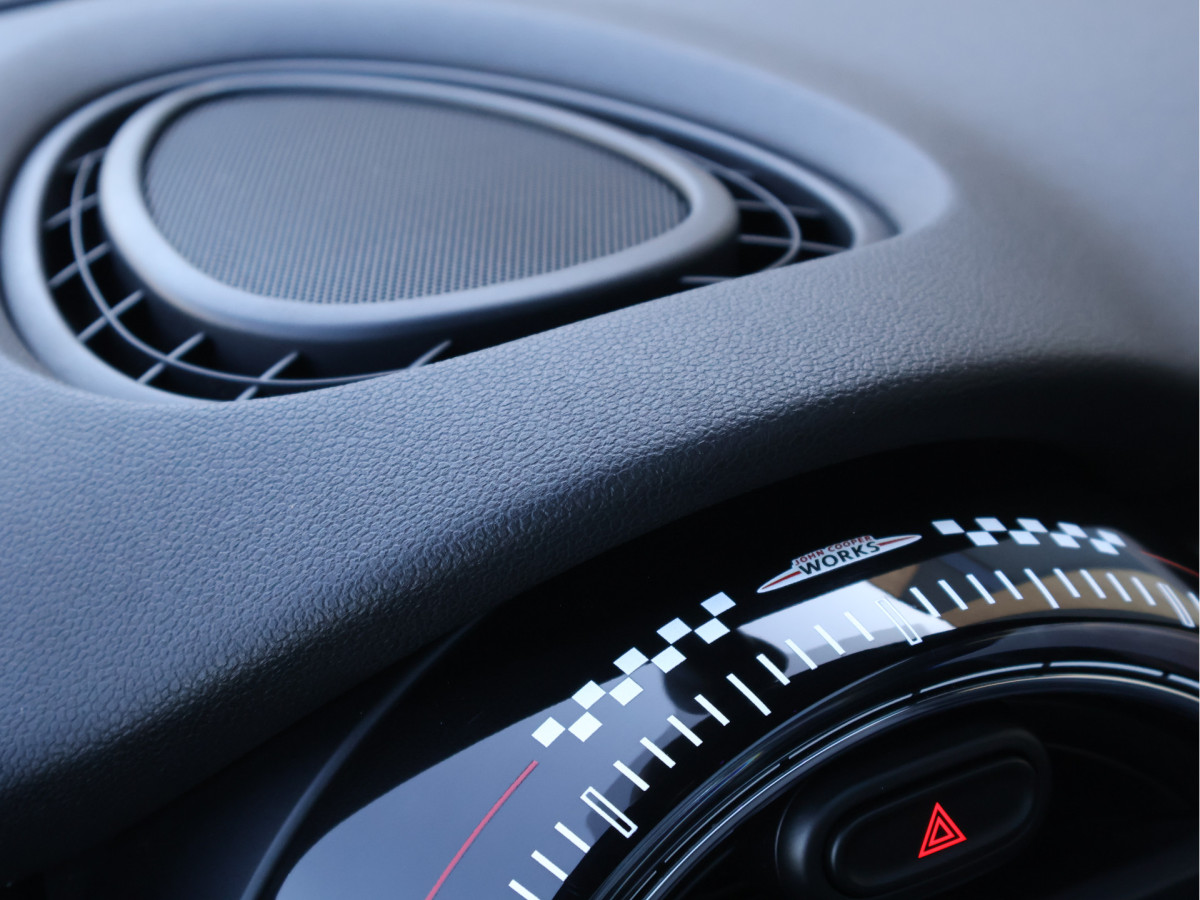 MINI Mini 2.0 John Cooper Works Chili