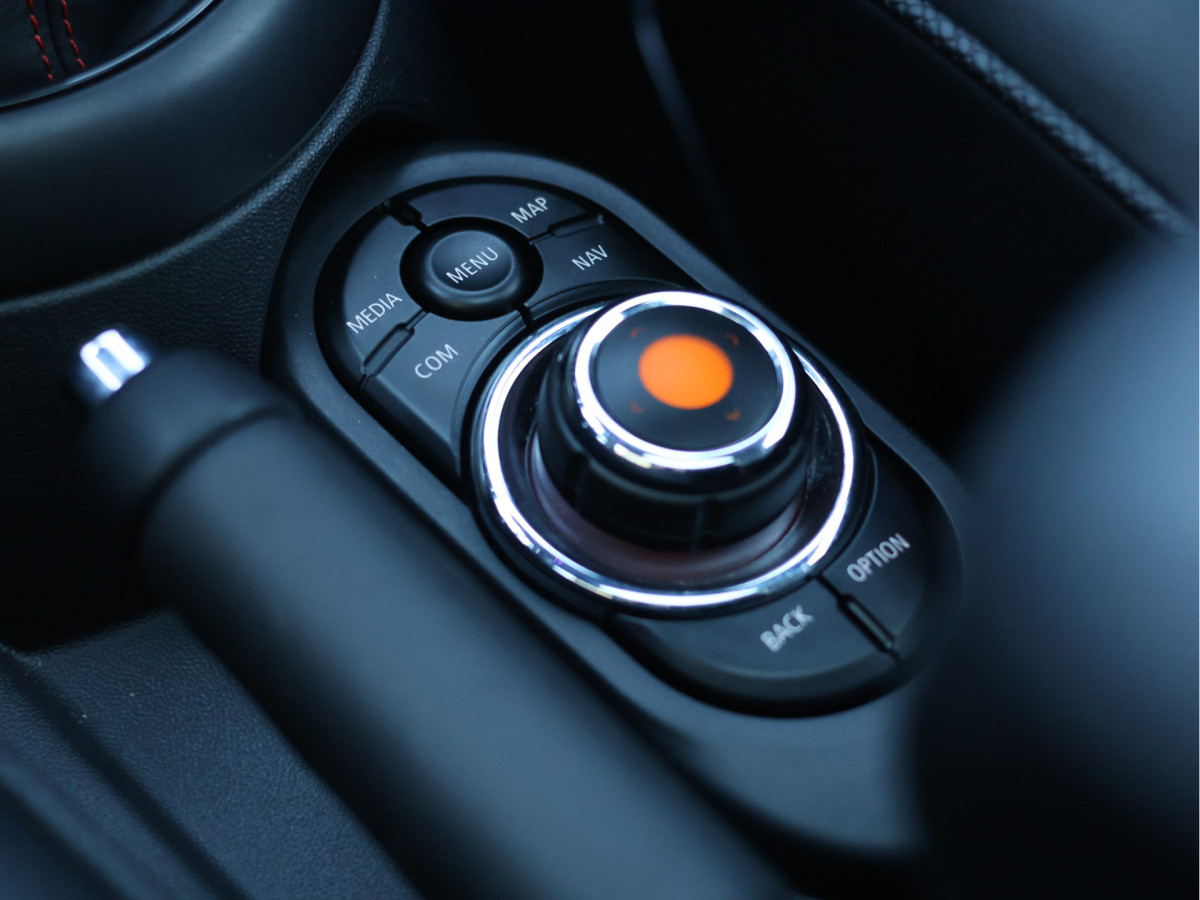 MINI Mini 2.0 John Cooper Works Chili