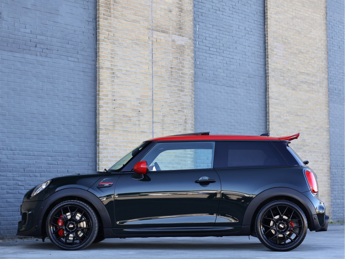 MINI Mini 2.0 John Cooper Works Chili