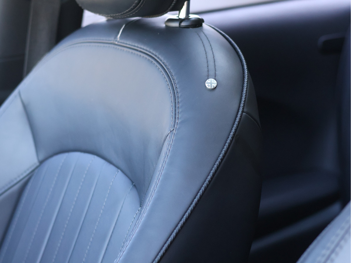 MINI Mini 2.0 John Cooper Works Chili