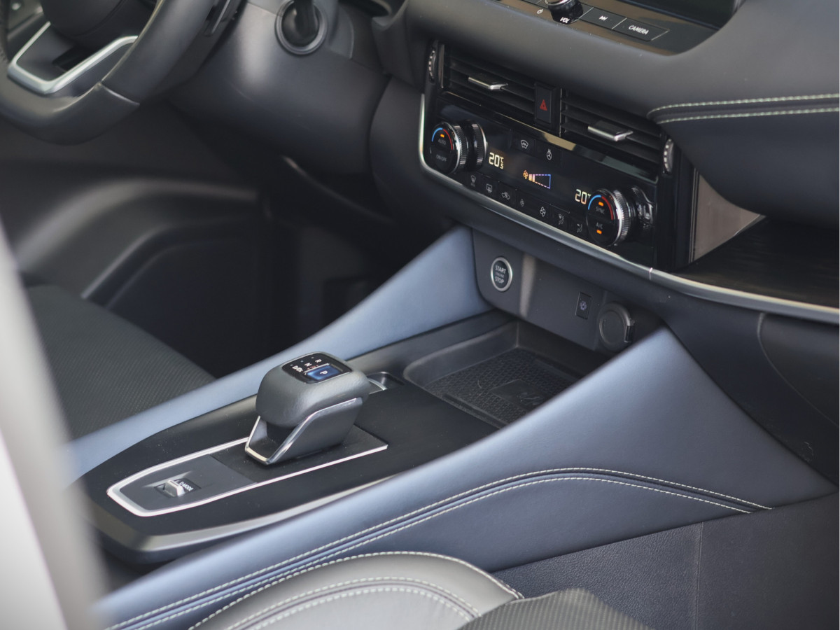 Nissan QASHQAI 1.3 MHEV Xtronic Tekna Plus