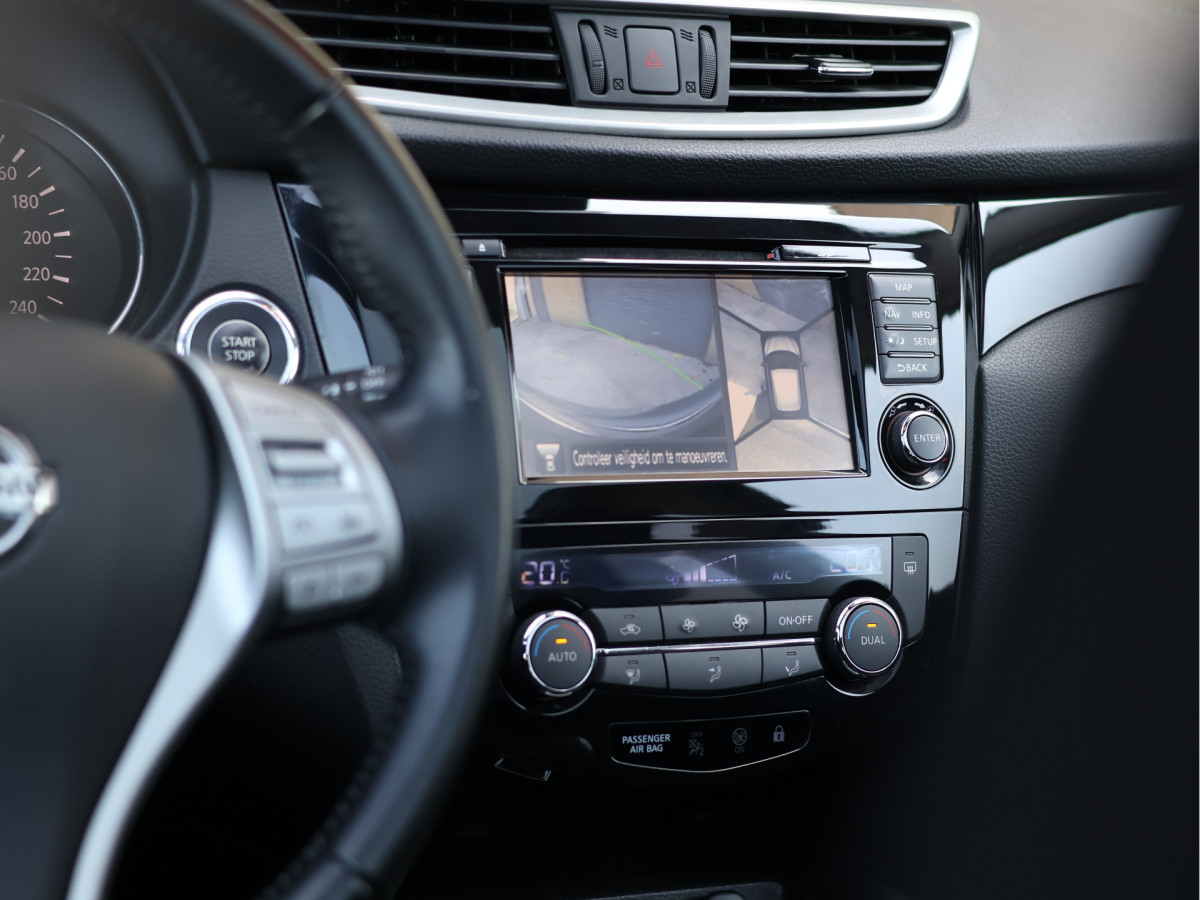 Nissan QASHQAI 1.6 N-Connecta