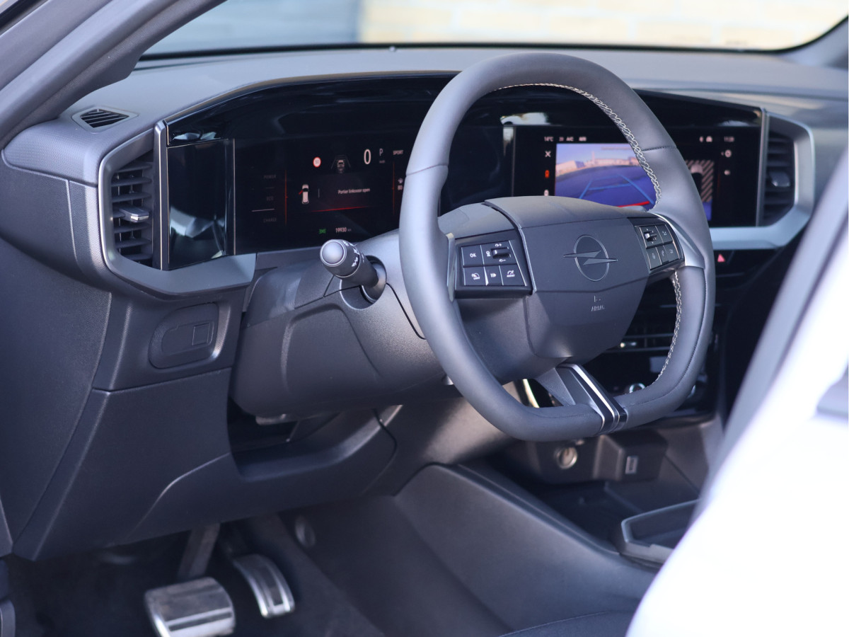 Opel Mokka 1.2 Turbo Hybrid Business Edition