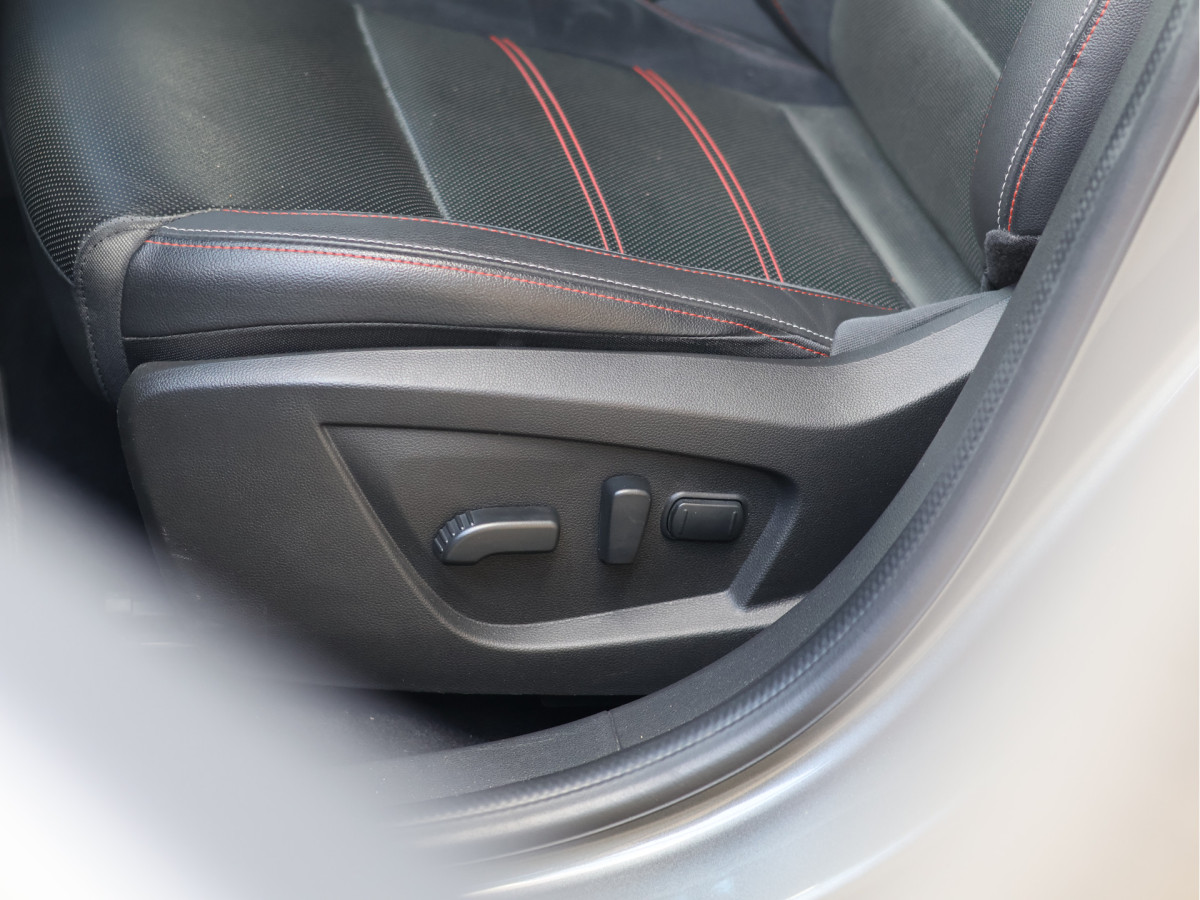 Renault Arkana 1.6 E-Tech hybrid 145 R.S. Line