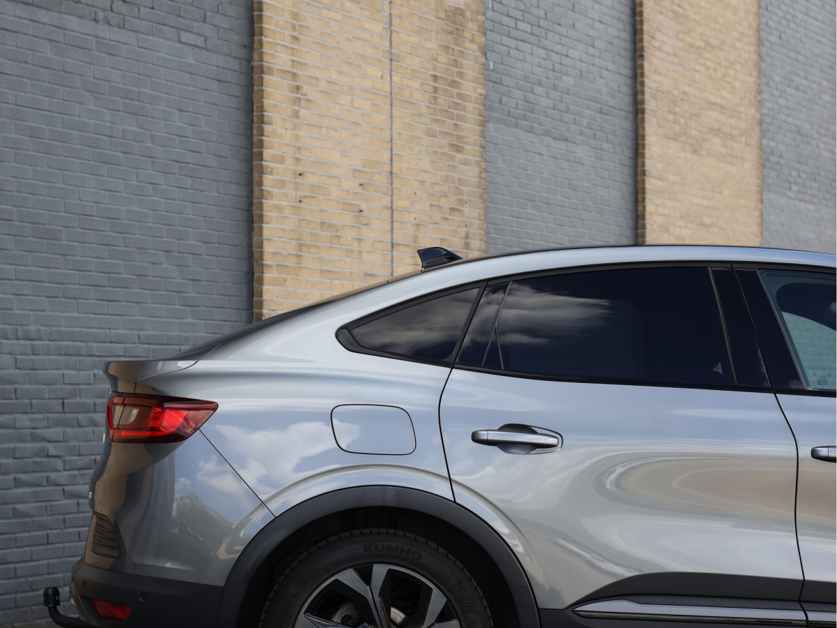 Renault Arkana 1.6 E-Tech hybrid 145 R.S. Line