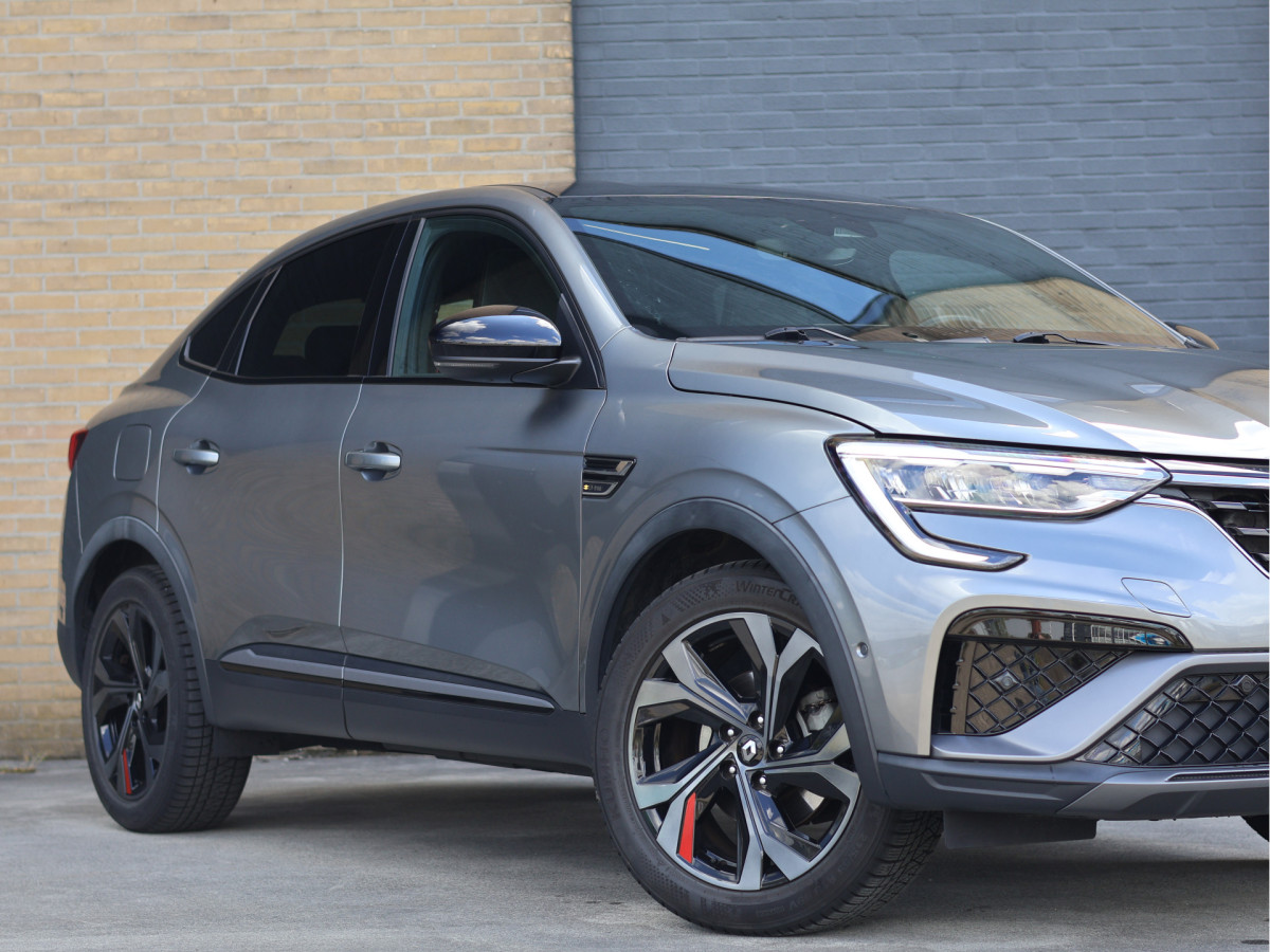 Renault Arkana 1.6 E-Tech hybrid 145 R.S. Line