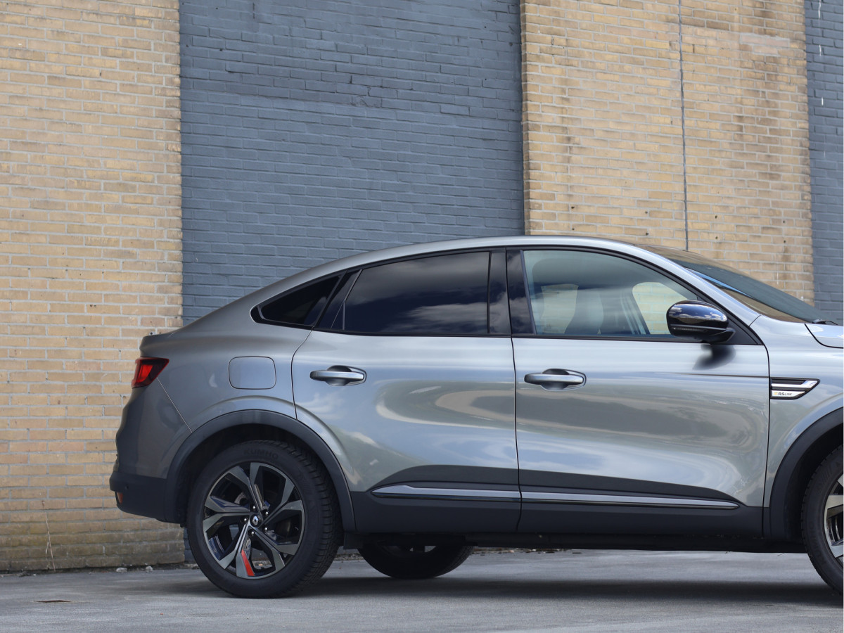 Renault Arkana 1.6 E-Tech hybrid 145 R.S. Line