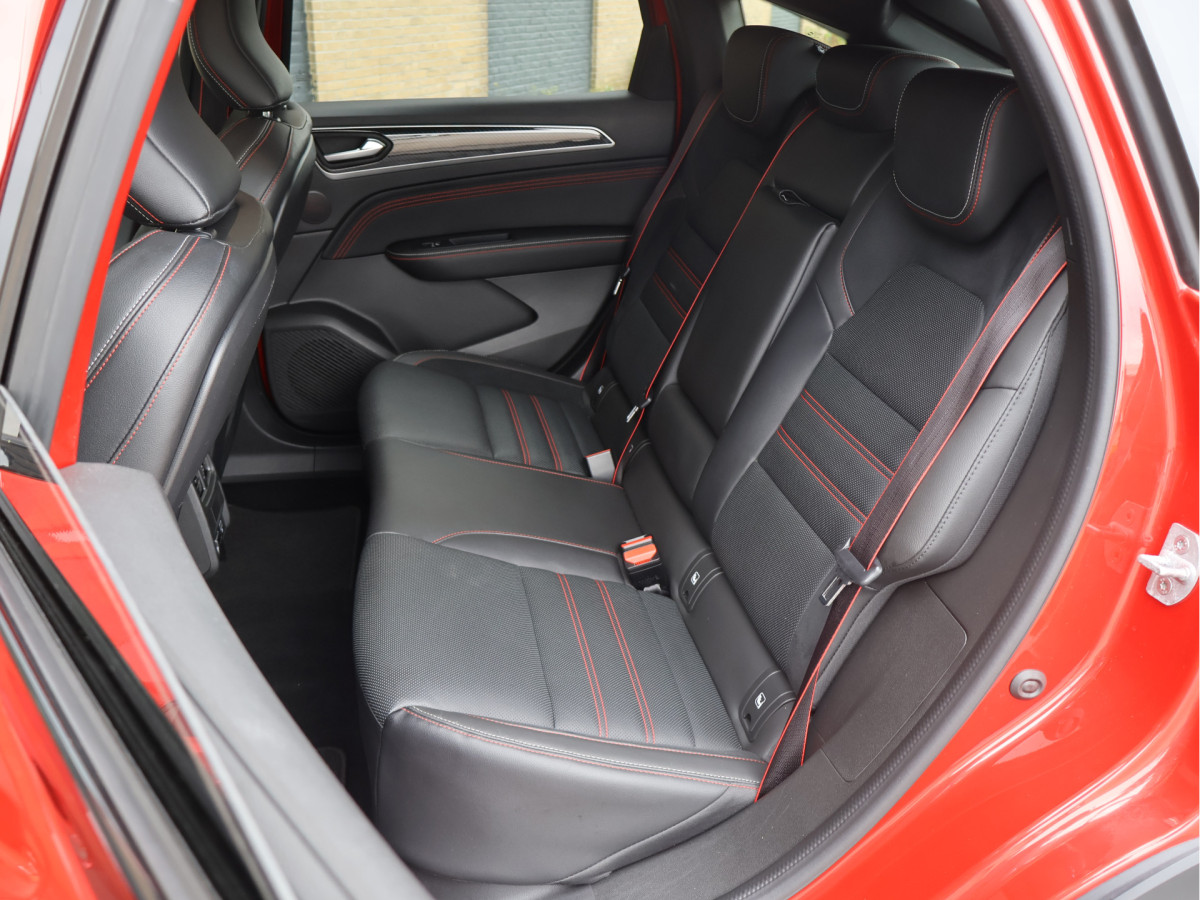 Renault Arkana 1.6 E-Tech Hybrid 145 R.S. Line