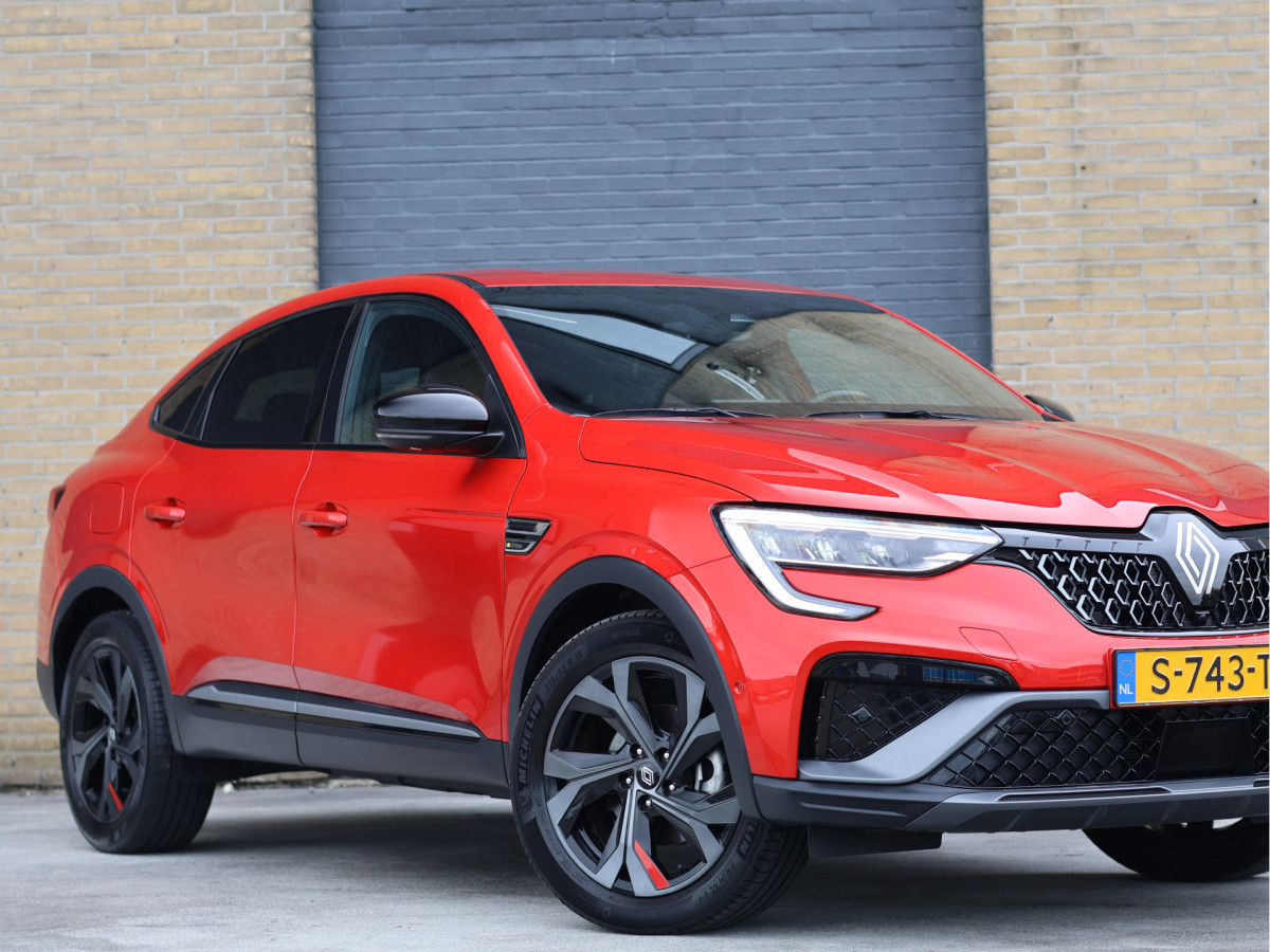 Renault Arkana 1.6 E-Tech Hybrid 145 R.S. Line