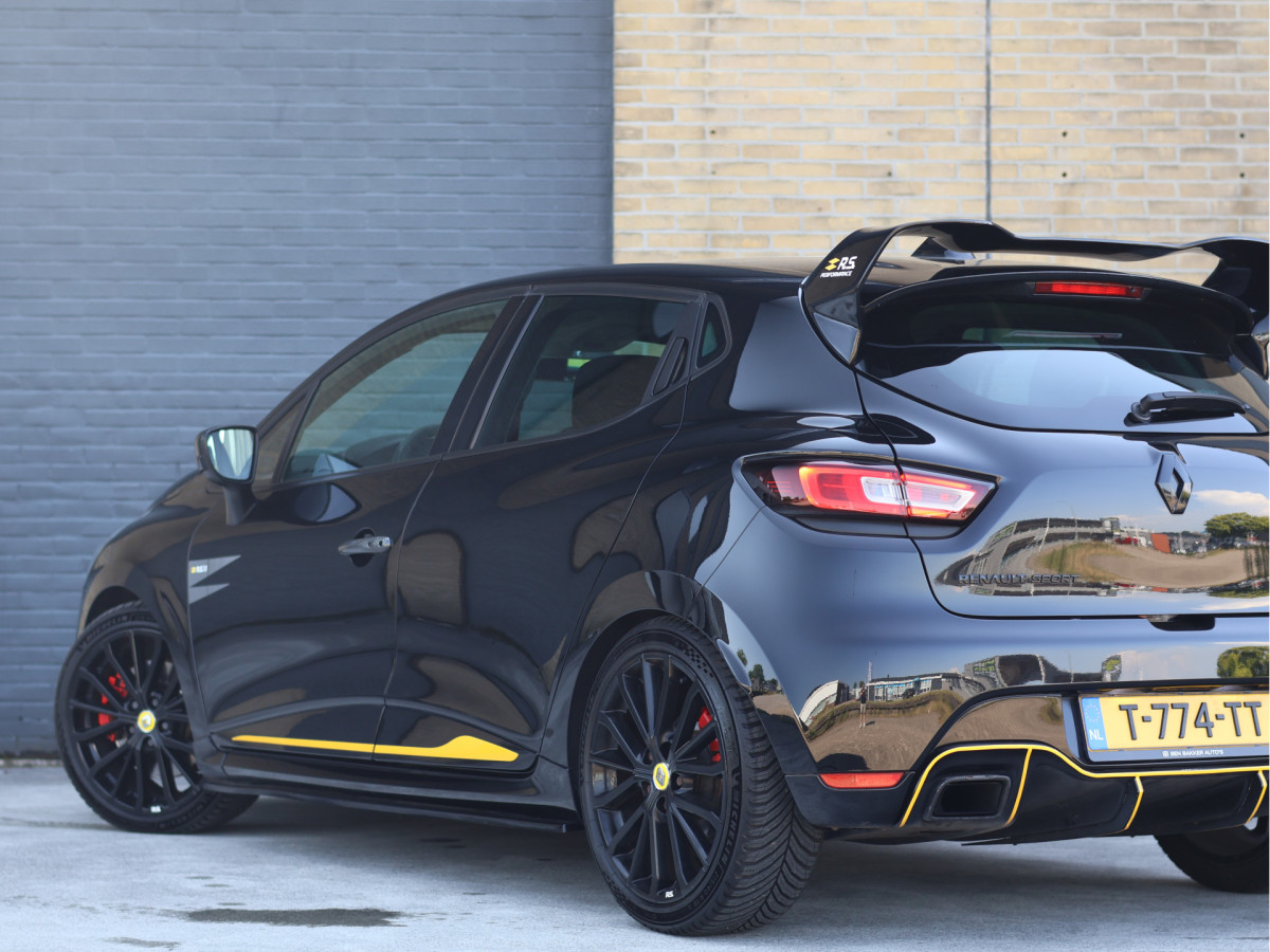 Renault Clio R.S. 18 Trophy 220PK