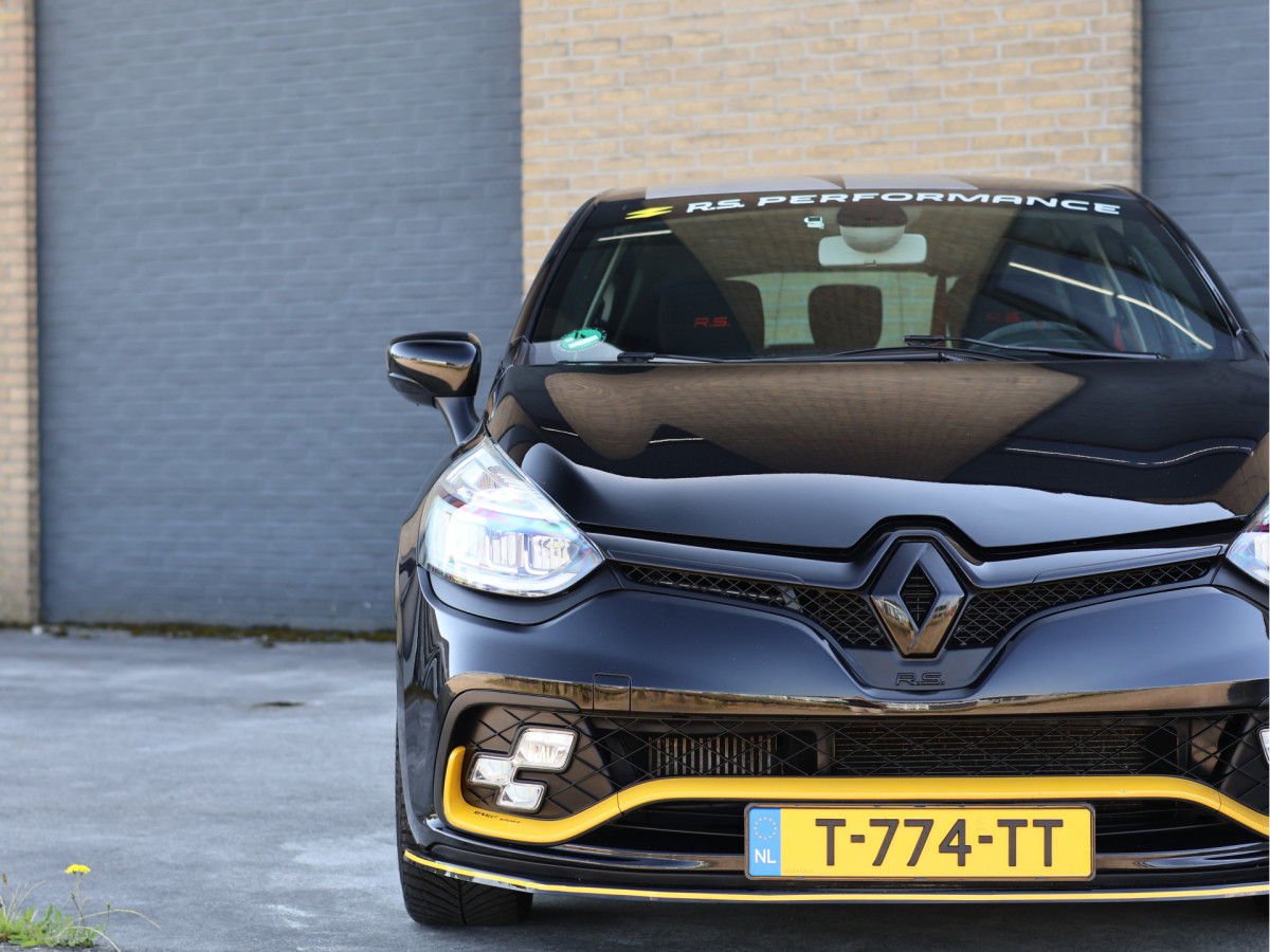 Renault Clio R.S. 18 Trophy 220PK