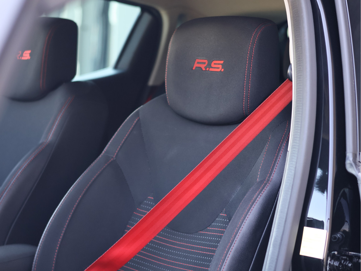 Renault Clio R.S. 18 Trophy 220PK