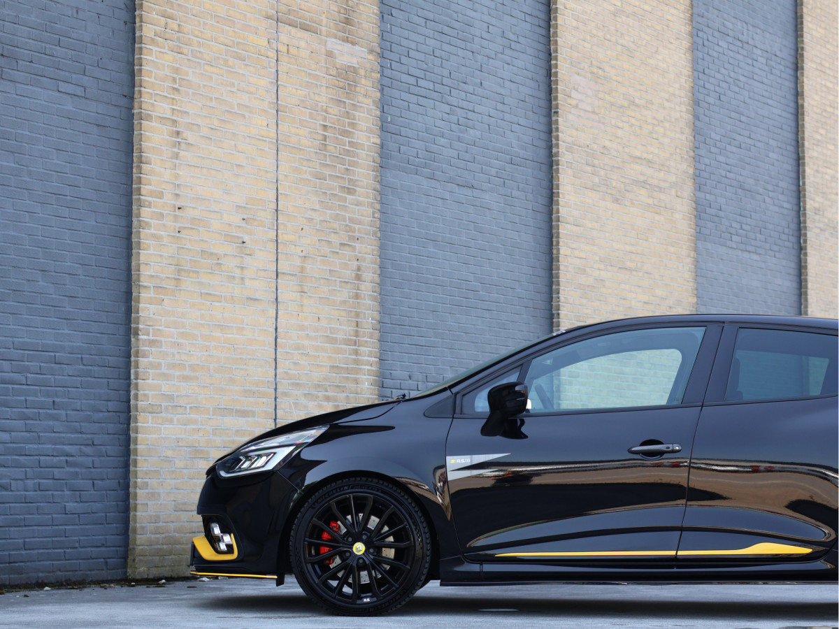 Renault Clio R.S. 18 Trophy 220PK