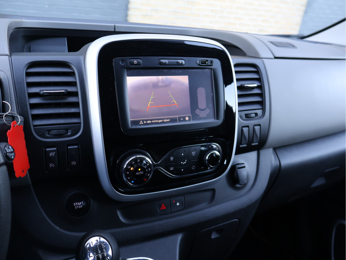 Renault Trafic 1.6 dCi T29 L2H1 DC Formula Edition Yellow Energy
