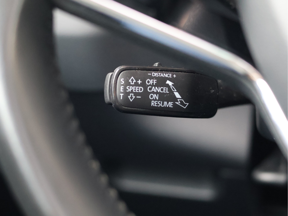 Škoda Karoq 1.5 TSI DSG Business Edition Plus