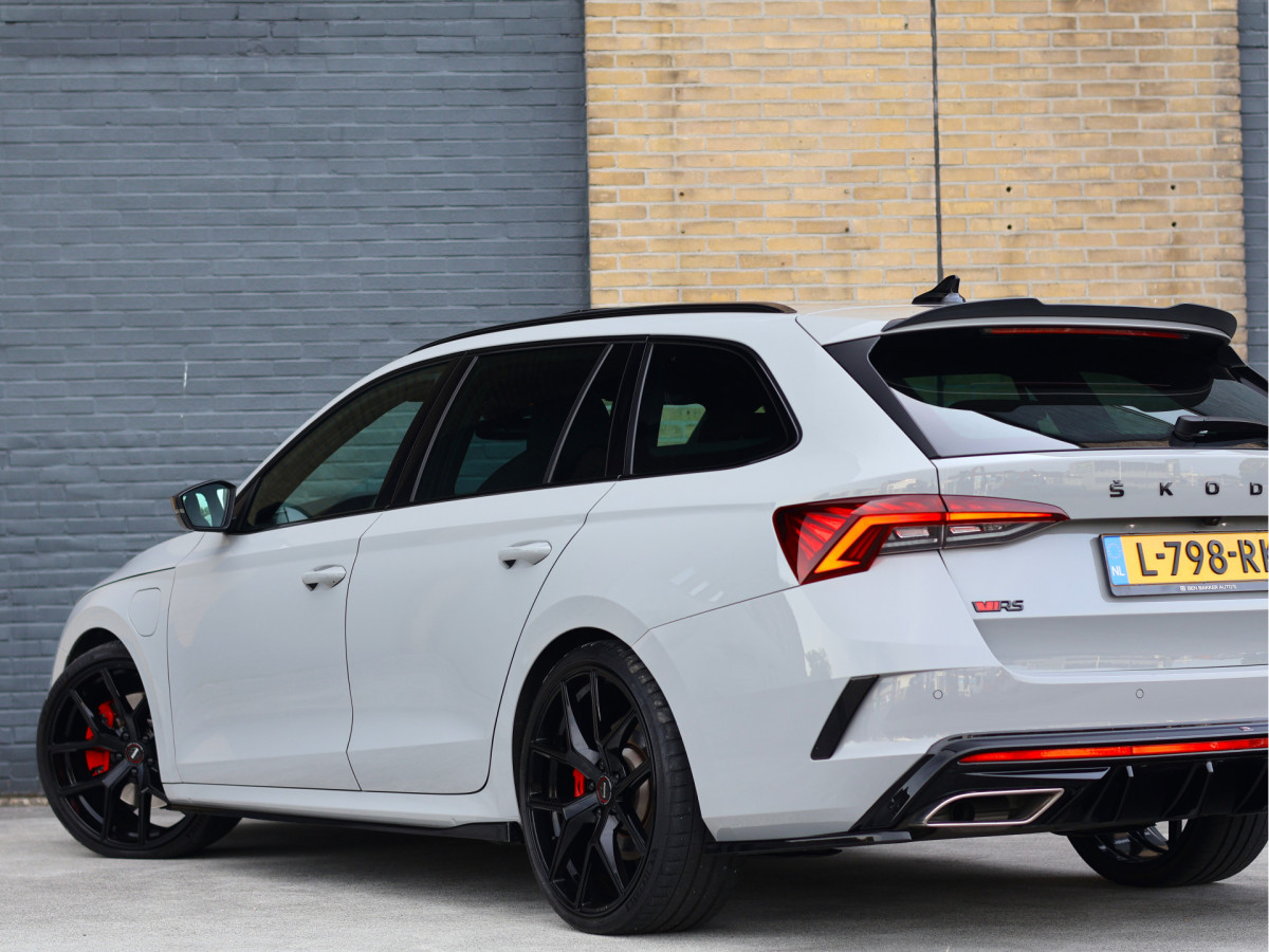 Škoda Octavia Combi 1.4 TSI RS iV PHEV