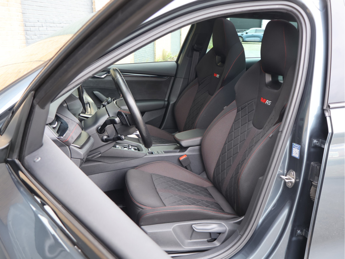 Škoda Octavia Combi 2.0 TSI iV RS 245PK