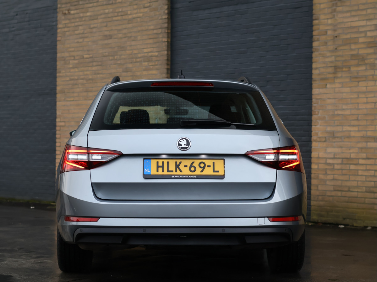 Škoda Superb Combi 1.4 TSI ACT Style Automaat