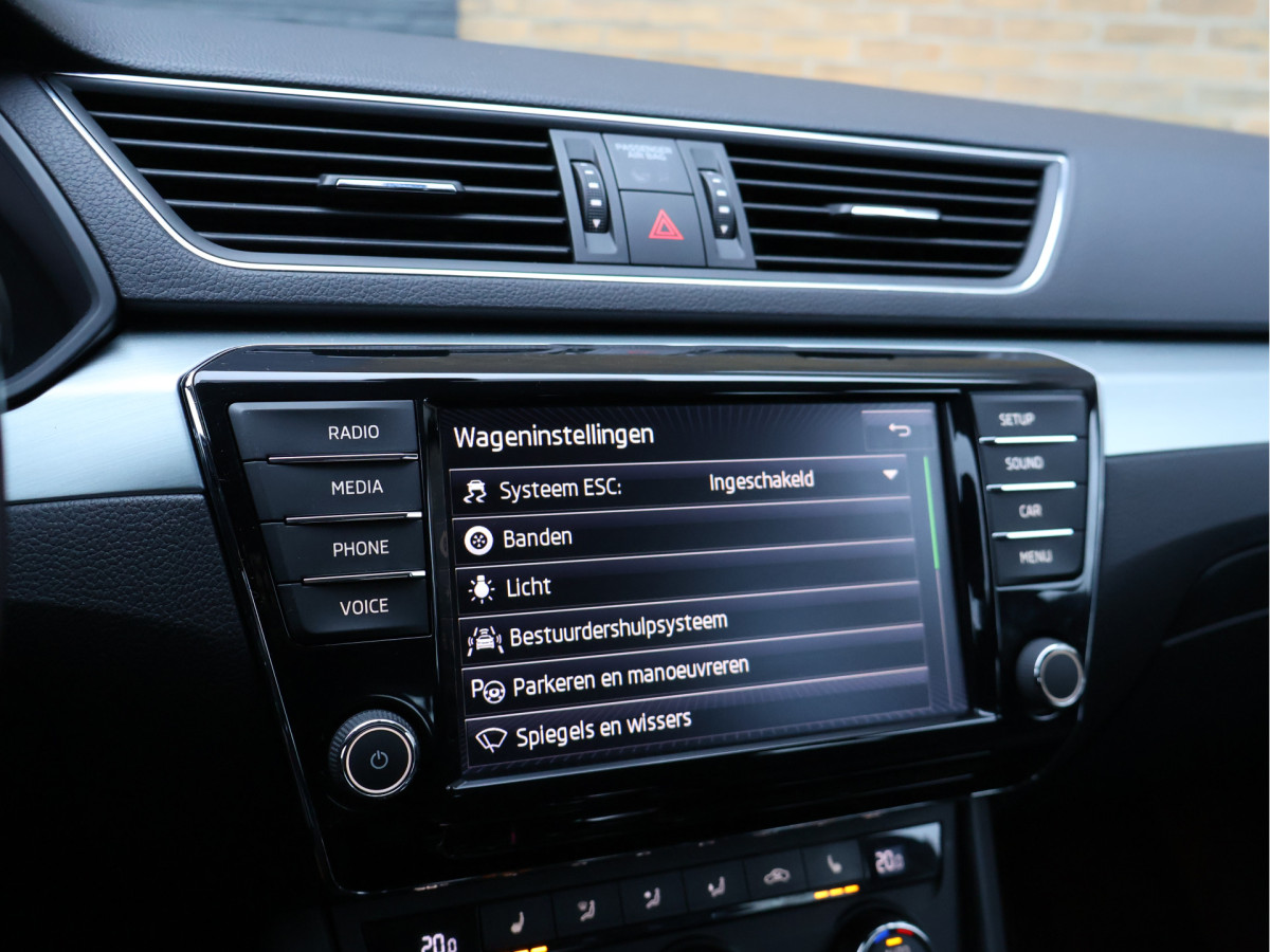 Škoda Superb Combi 1.4 TSI ACT Style Automaat