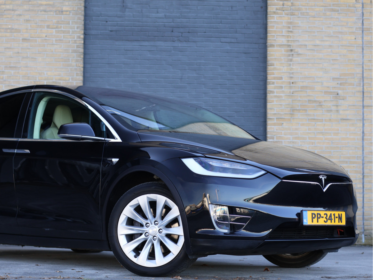 Tesla Model X 90D Base AWD SOH 85,4%