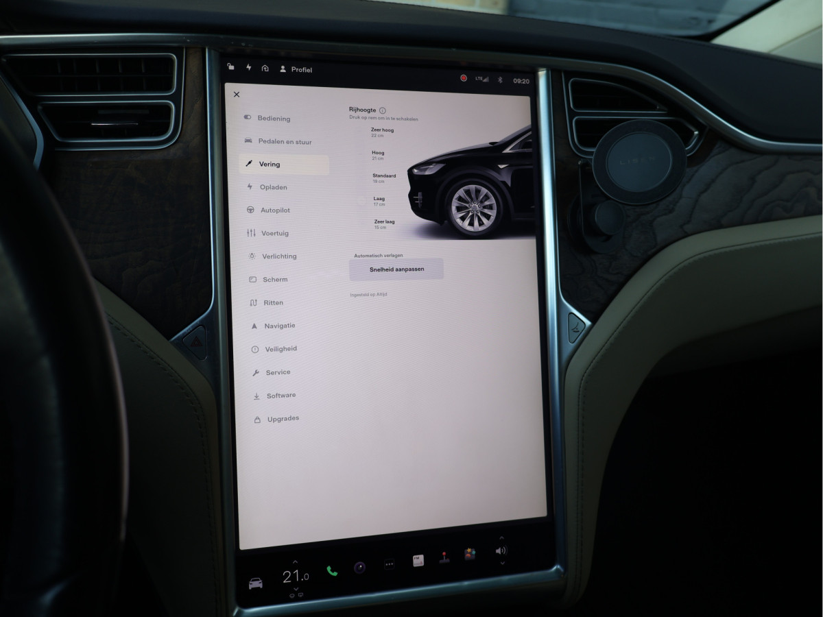 Tesla Model X 90D Base AWD SOH 85,4%