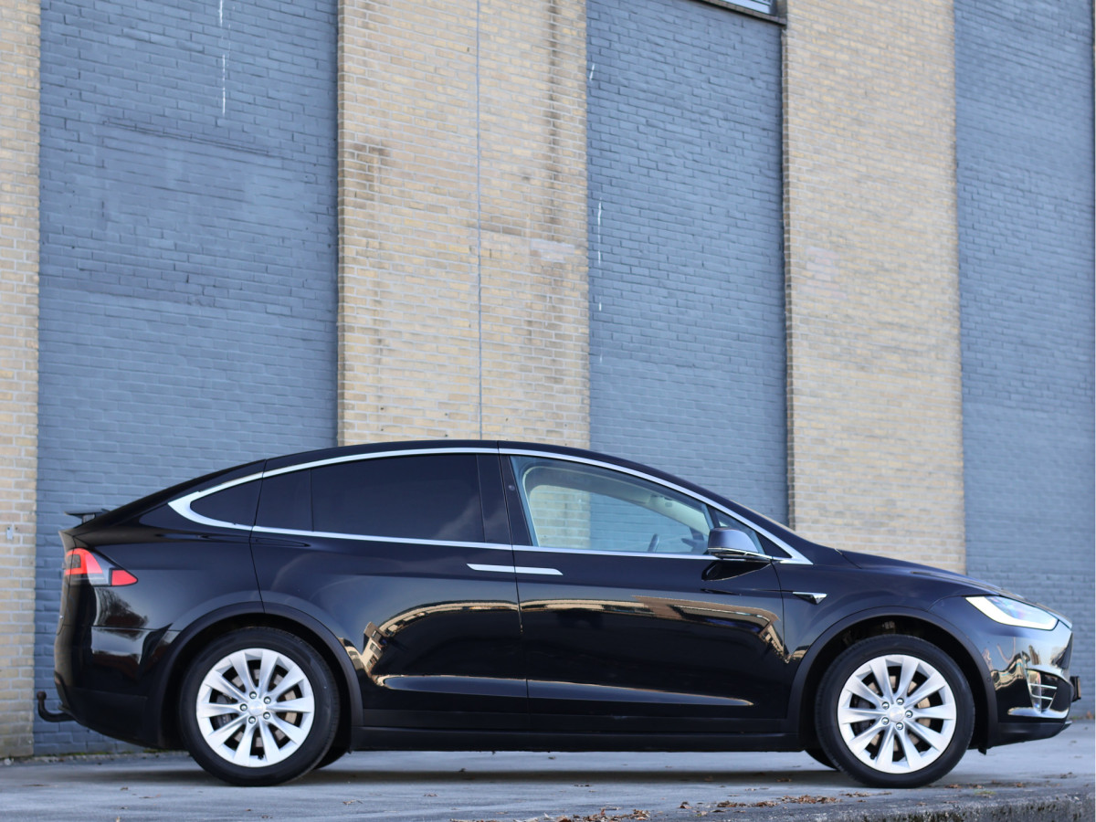 Tesla Model X 90D Base AWD SOH 85,4%