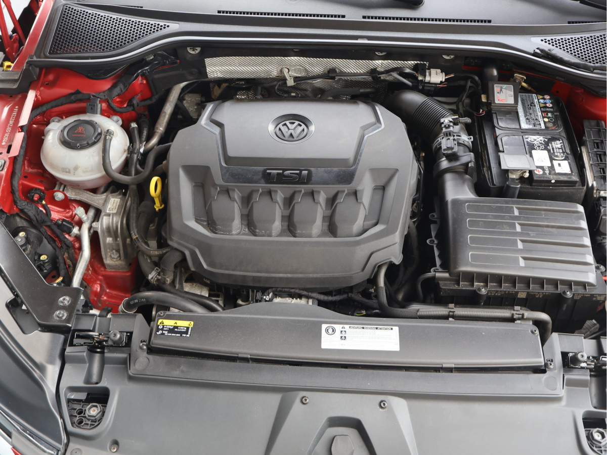 Volkswagen Arteon 2.0 TSI R-line Business
