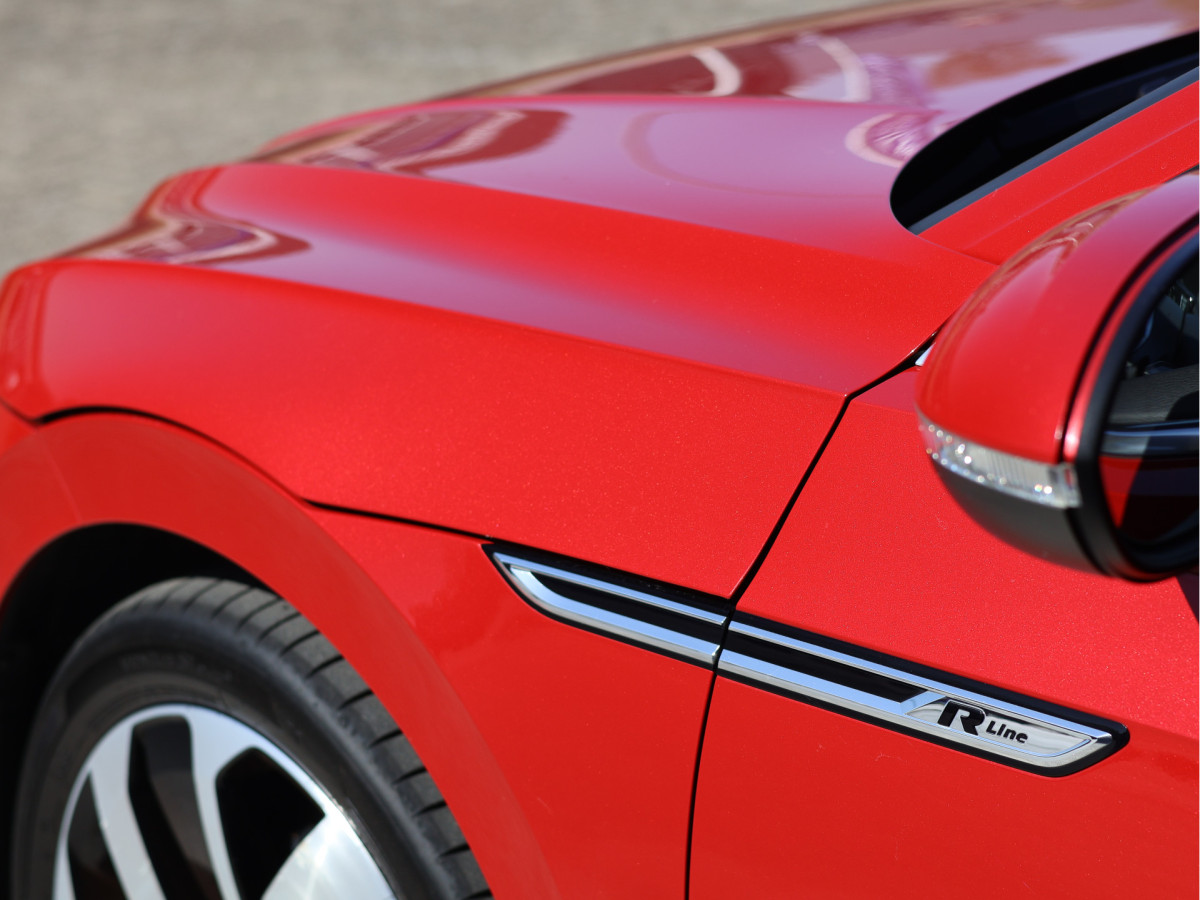 Volkswagen Arteon 2.0 TSI R-line Business