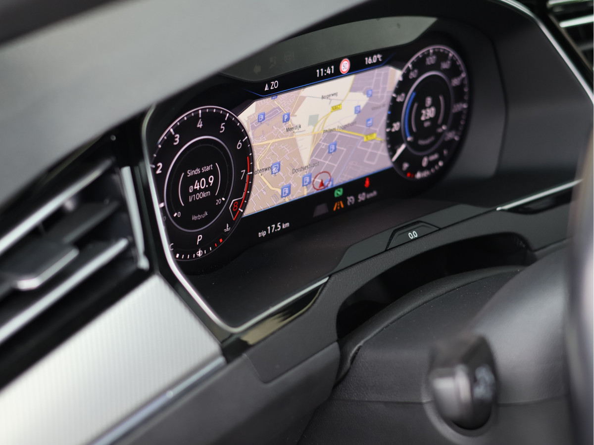 Volkswagen Arteon 2.0 TSI R-line Business