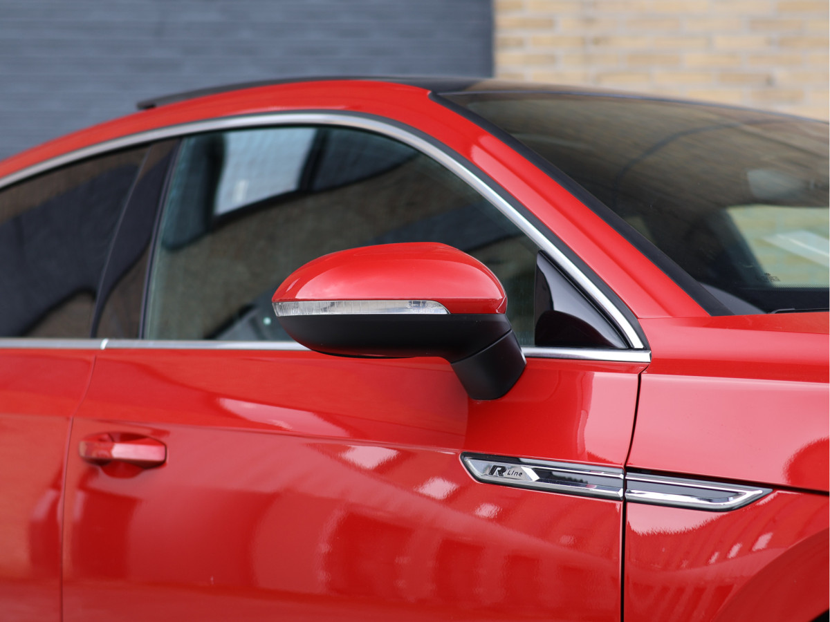 Volkswagen Arteon 2.0 TSI R-line Business